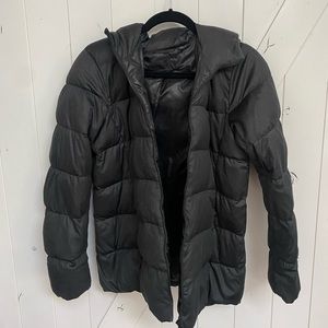 UNIQLO Hooded Puffy Jacket Size M